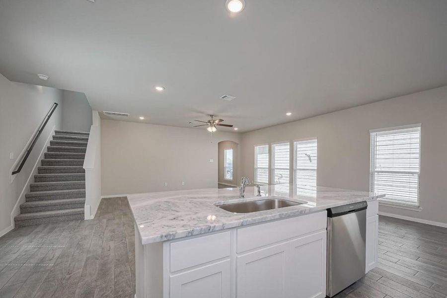 Furnished interior view inside a new home in River Ranch, Dayton (Image 8).