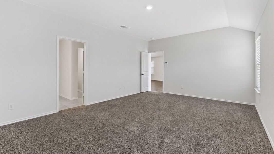 Spacious, unfurnished interior of a new home in Valor Farms, Royse City (Image 13). Spacious, unfurnished interior of a new home in Valor Farms, Royse City (Image 13).