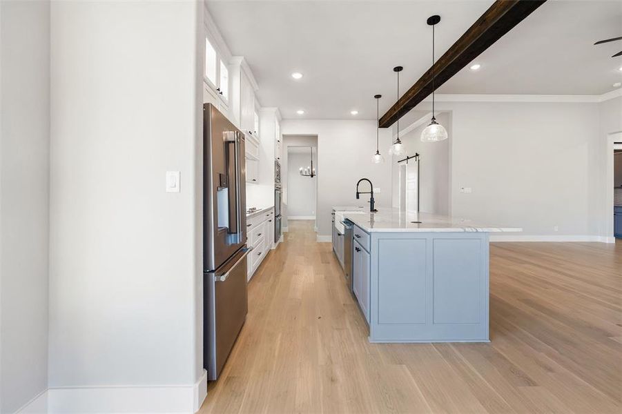 Furnished interior view inside a new home in King Crossing Estates, Van Alstyne (Image 12). Furnished interior view inside a new home in King Crossing Estates, Van Alstyne (Image 12).