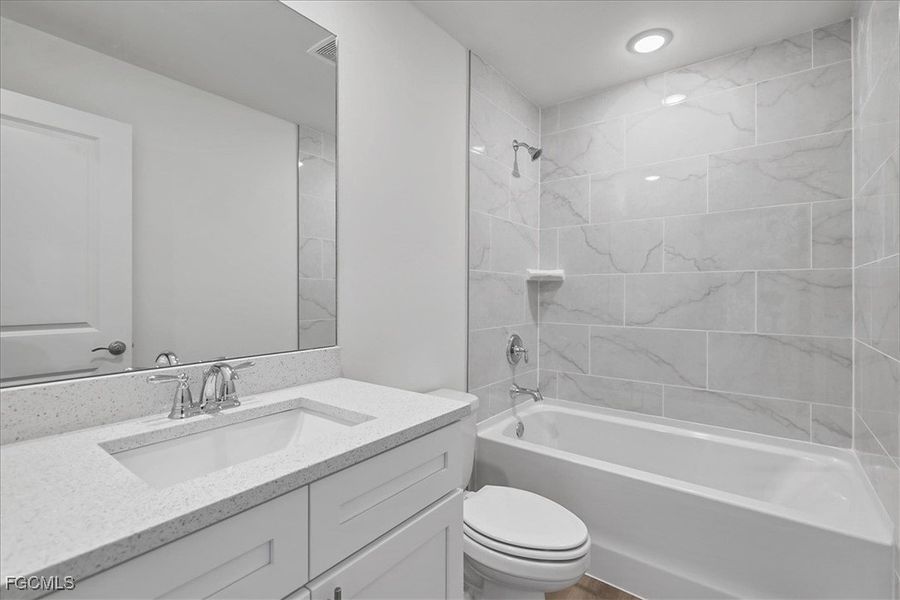 Furnished interior view inside a new home in Cape Coral, Cape Coral (Image 16). Furnished interior view inside a new home in Cape Coral, Cape Coral (Image 16).