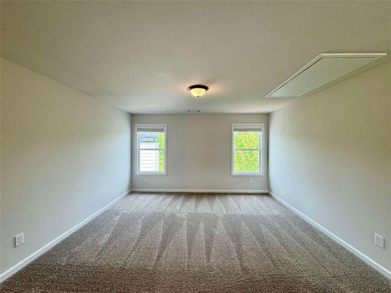 Spacious, unfurnished interior of a new home in , Lula (Image 17).