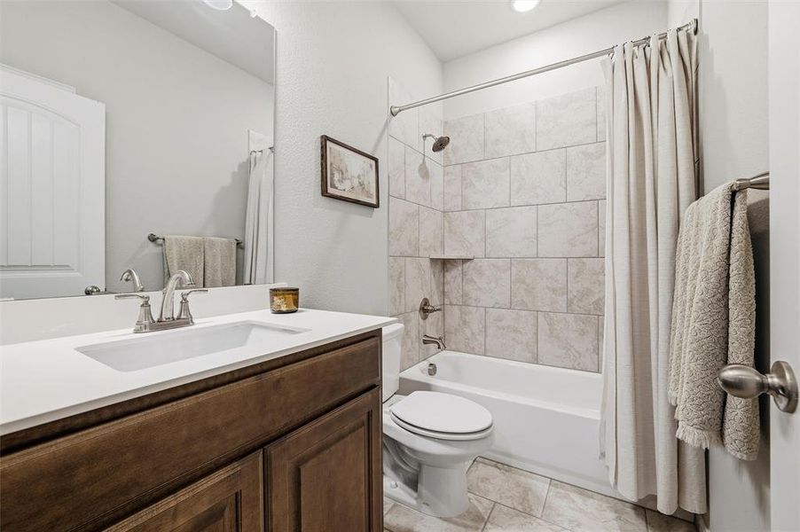 Furnished interior view inside a new home in Morningstar, Aledo (Image 11). Furnished interior view inside a new home in Morningstar, Aledo (Image 11).