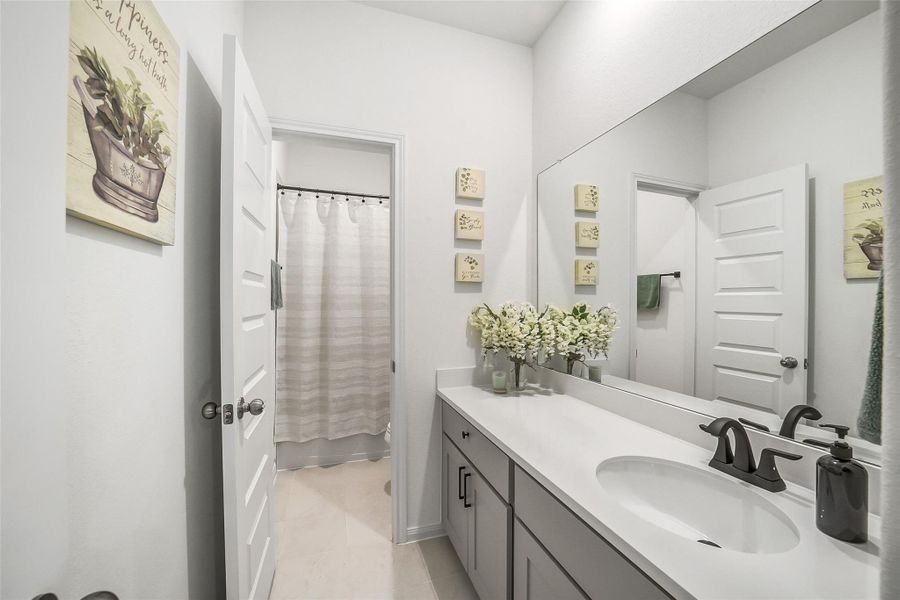 Furnished interior view inside a new home in Stone Creek Ranch, Hockley (Image 10).