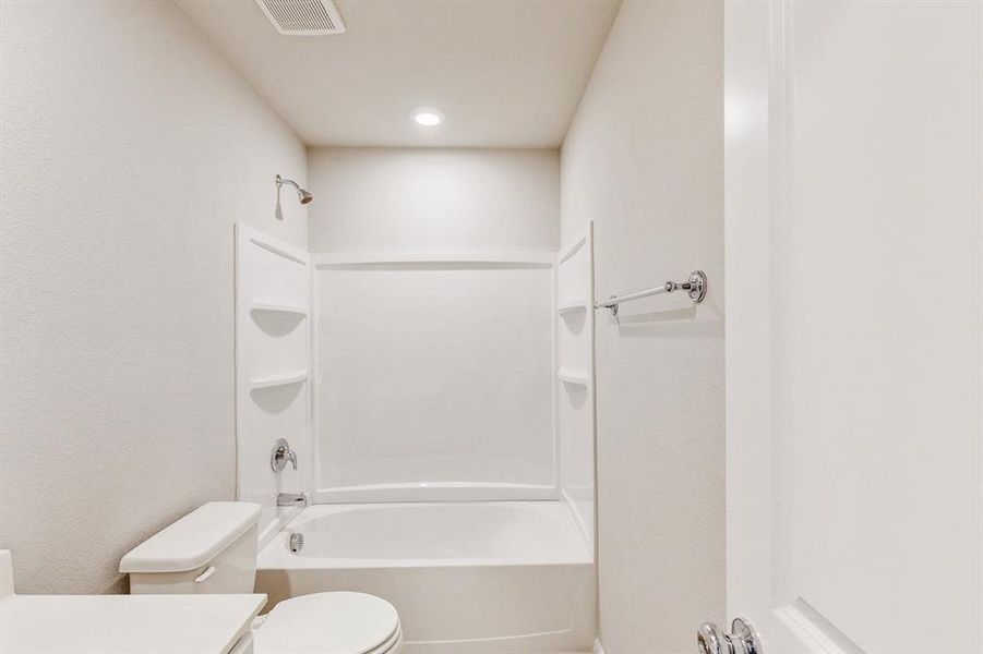 Image 35 of a home in Kings Way. Image 35 of a home in Kings Way.