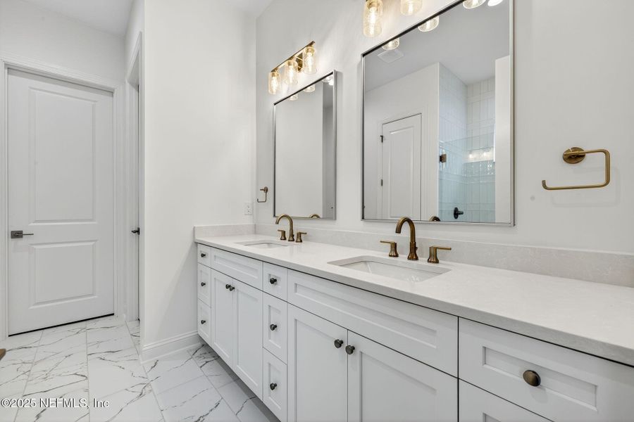 Furnished interior view inside a new home in , Ponte Vedra Beach (Image 6).