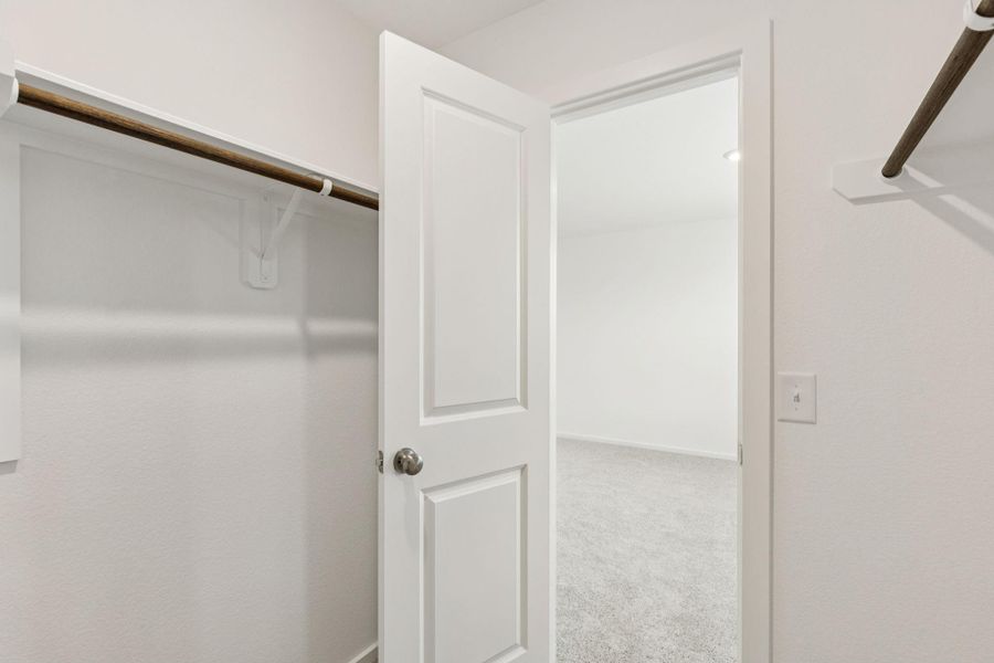 Spacious, unfurnished interior of a new home in Decker Farms, Magnolia (Image 20).