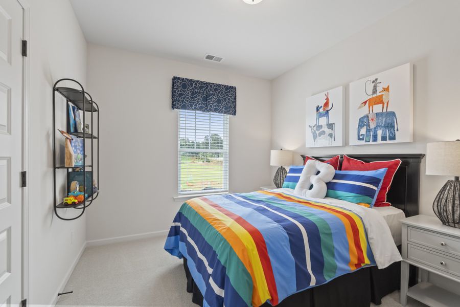 Furnished interior view inside a new home in Laurelwood Park, Gallatin (Image 9).