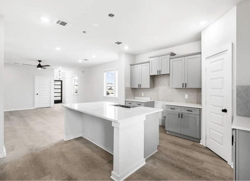 Furnished interior view inside a new home in Glendale Lakes, Arcola (Image 4).