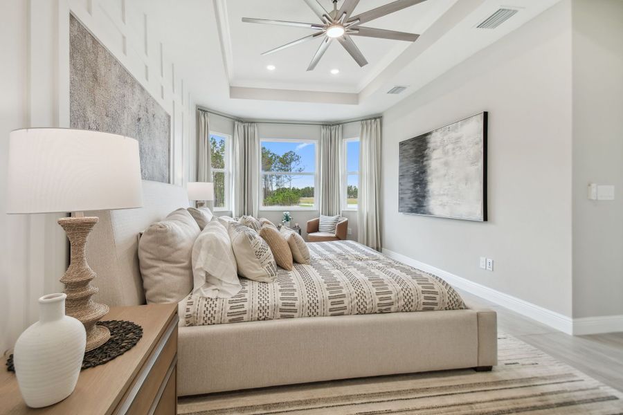 Representative furnished interior of a home built from the Sweetwater by William Ryan Homes in The Sanctuary – Resort Collection, Punta Gorda (Image 35).