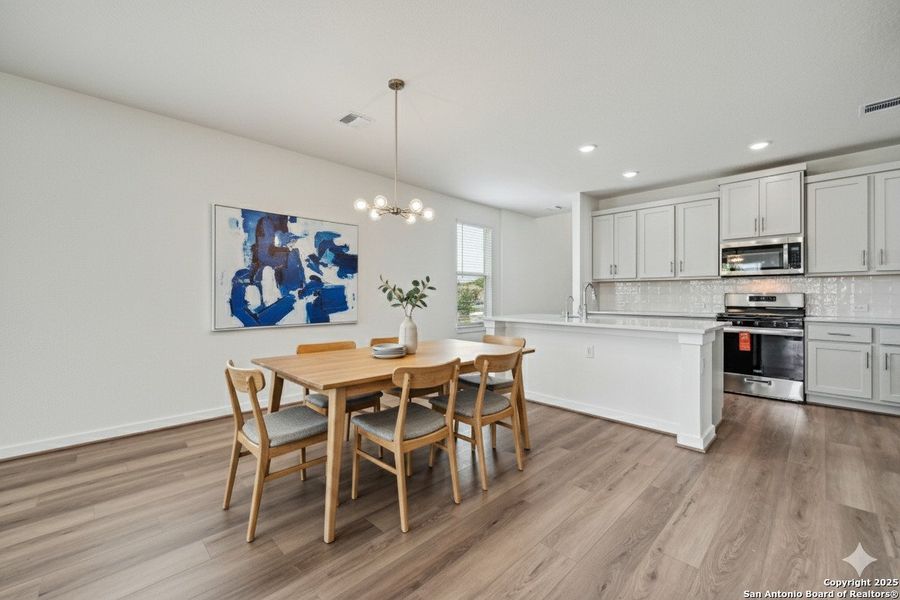 Furnished interior view inside a new home in Avondale, San Antonio (Image 7). Furnished interior view inside a new home in Avondale, San Antonio (Image 7).