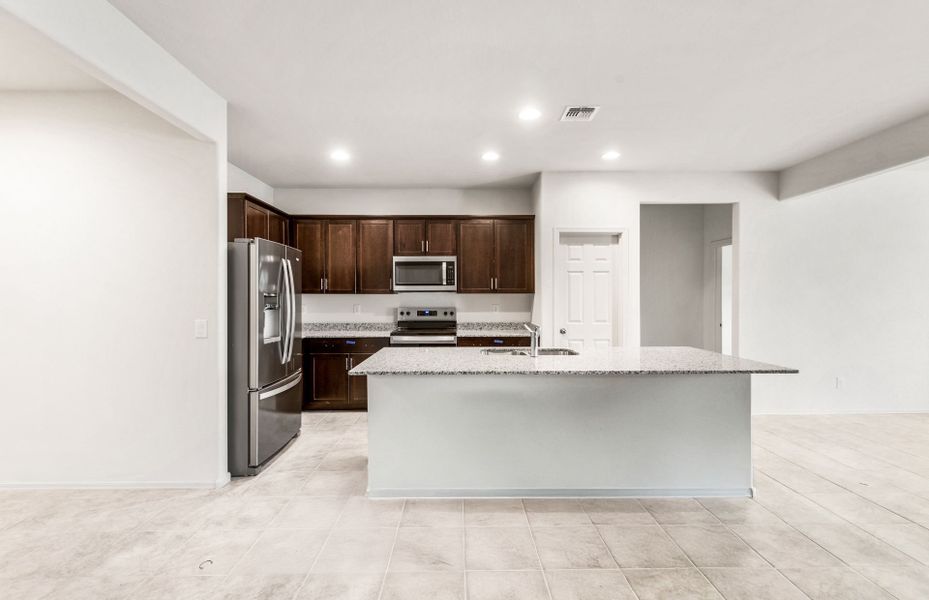 Furnished interior view inside a new home in El Rancho Santa Rosa, Maricopa (Image 11).