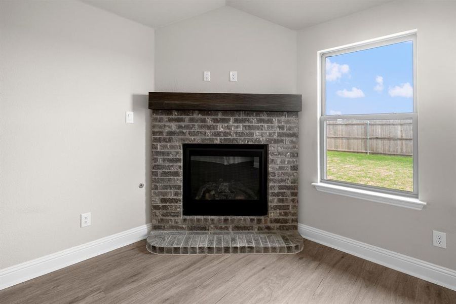 Spacious, unfurnished interior of a new home in Fox Landing, Caddo Mills (Image 22).