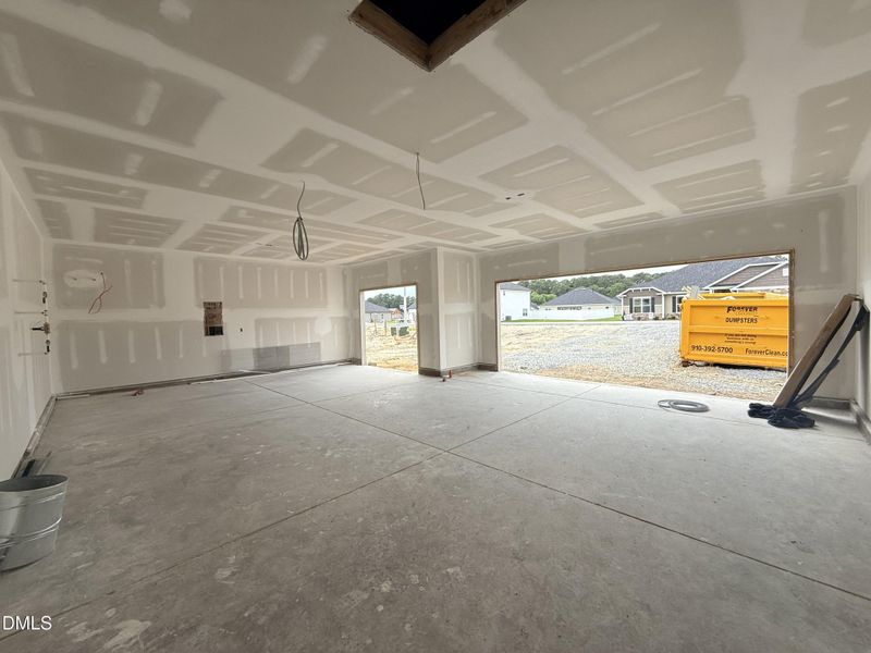 13.5 3 Car Garage