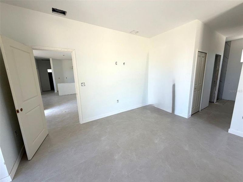 Image 13 of a home in .