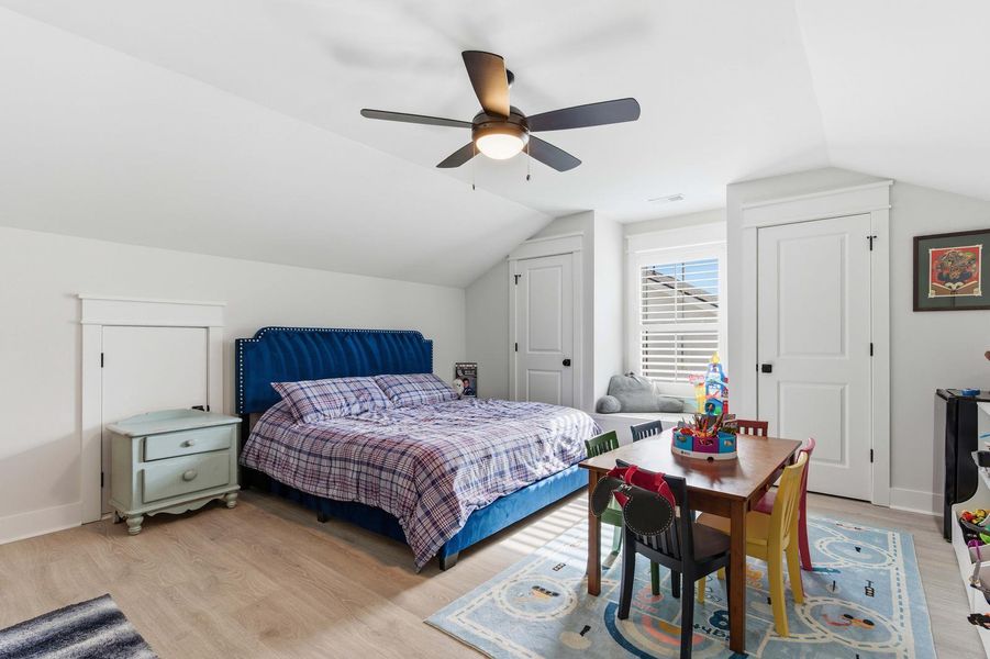 Furnished interior view inside a new home in Overlook at Copahee Sound, Awendaw (Image 32). Furnished interior view inside a new home in Overlook at Copahee Sound, Awendaw (Image 32).