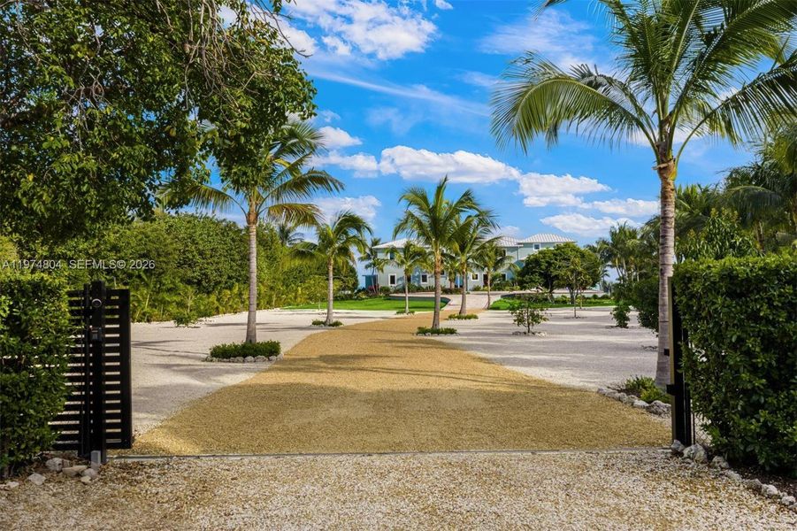 Natural landscape and outdoor views near  in Tavernier (Image 43).