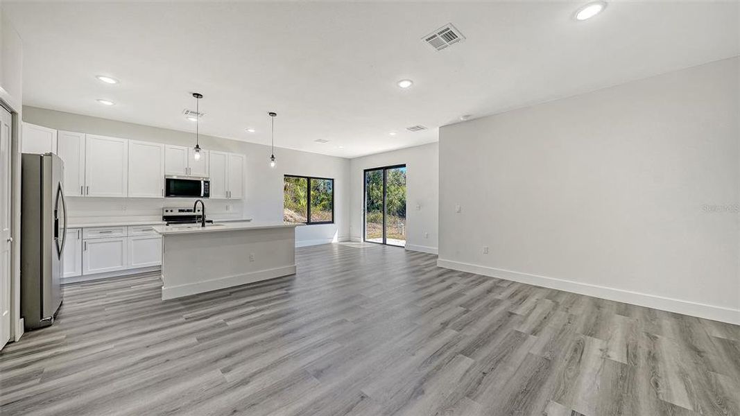 Spacious, unfurnished interior of a new home in , North Port (Image 26).