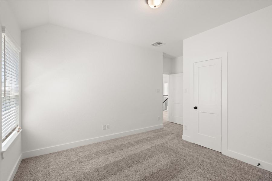 Spacious, unfurnished interior of a new home in The Woodlands Hills, Willis (Image 13).