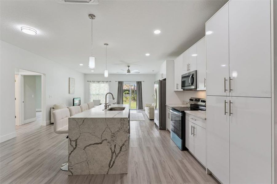 Furnished interior view inside a new home in , Orlando (Image 11).