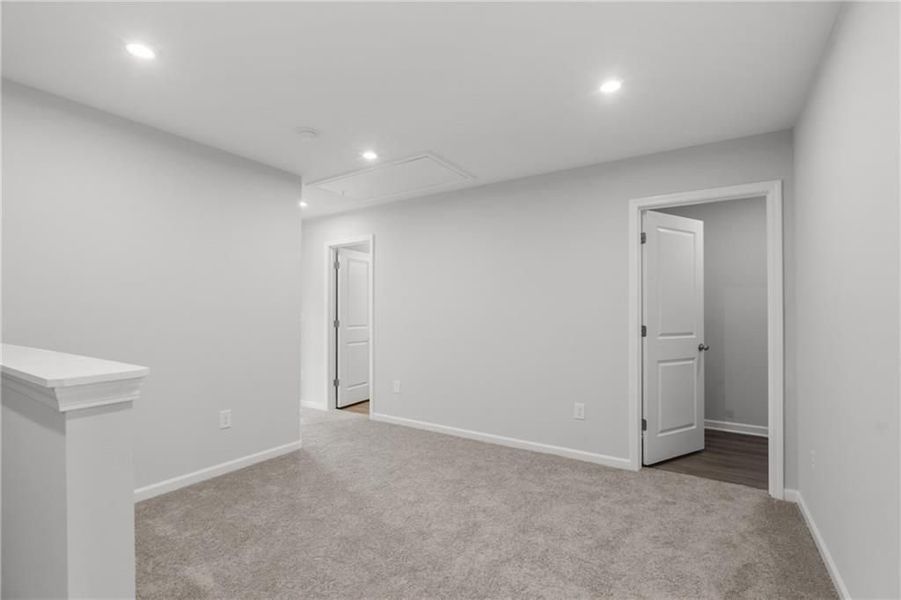 Spacious, unfurnished interior of a new home in Stegall Village, Emerson (Image 20).