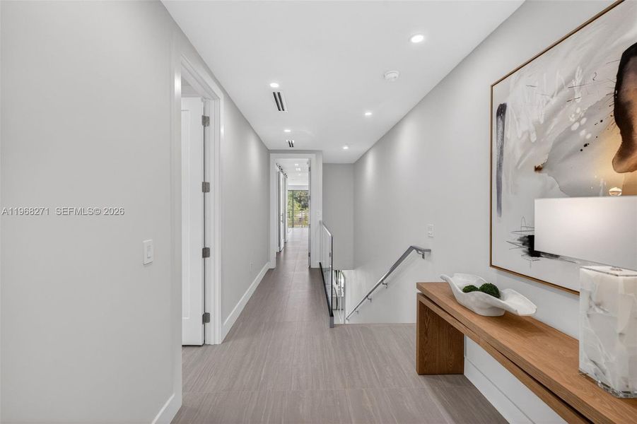 Furnished interior view inside a new home in , Fort Lauderdale (Image 62).