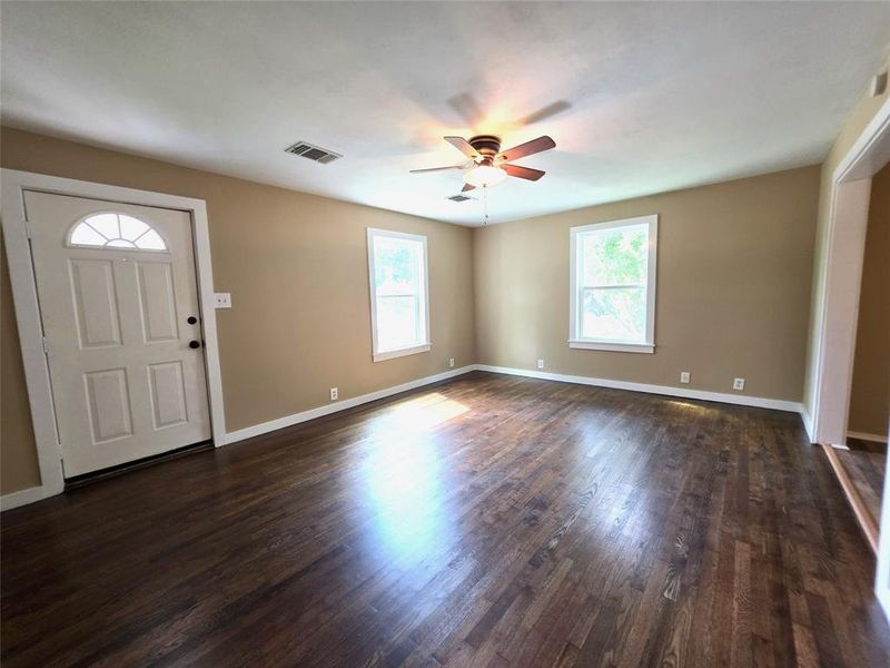 Spacious, unfurnished interior of a new home in , Brownwood (Image 20).