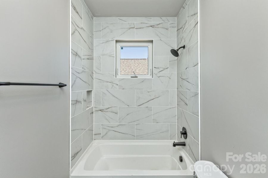 Image 14 of a home in .