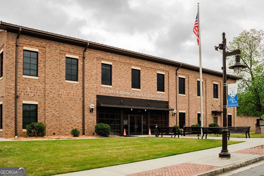 Front exterior of a new home in Ponderosa Farms Manor, Gainesville, GA, highlighting curb appeal (Image 41).