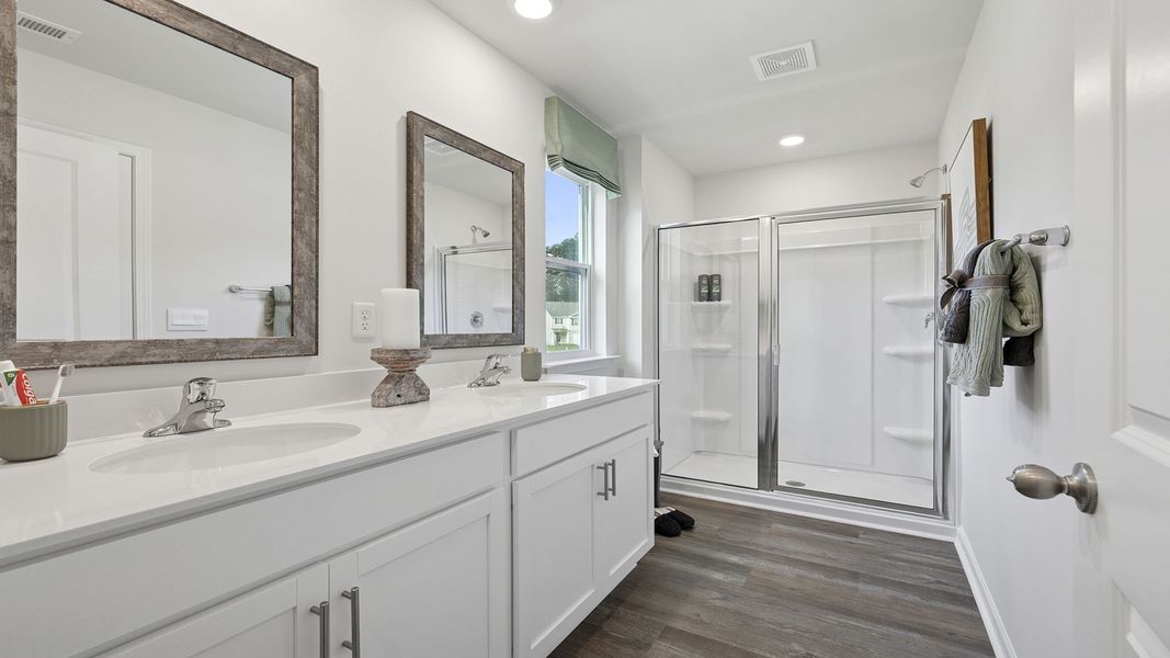 Furnished interior view inside a new home in Seneca Falls, Seneca (Image 27).