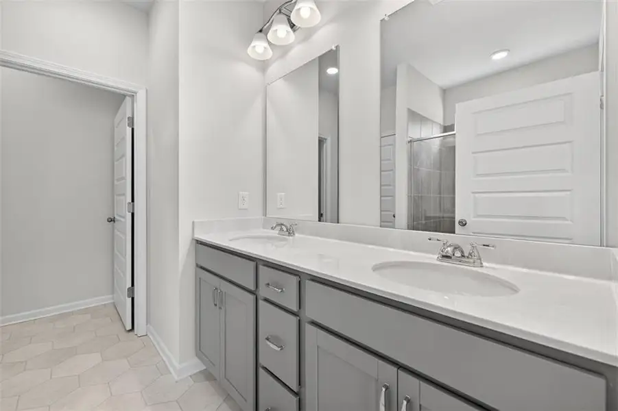 Furnished interior view inside a new home in Garrett Preserve, Douglasville (Image 3).