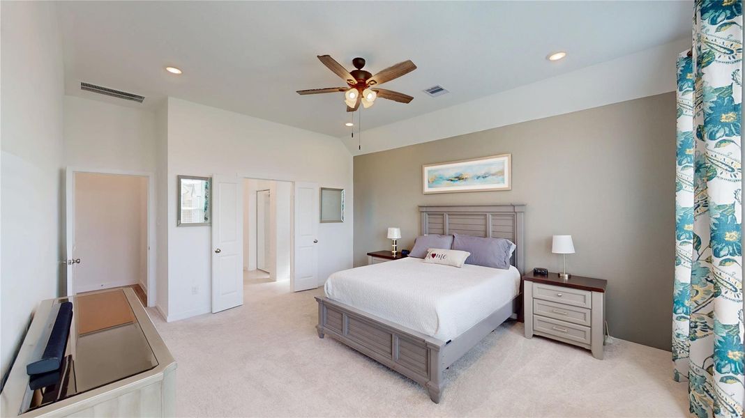 Furnished interior view inside a new home in ARTAVIA, Conroe (Image 8). Furnished interior view inside a new home in ARTAVIA, Conroe (Image 8).