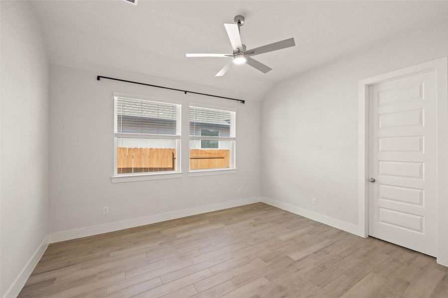 Spacious, unfurnished interior of a new home in Sweetwater, Austin (Image 25).