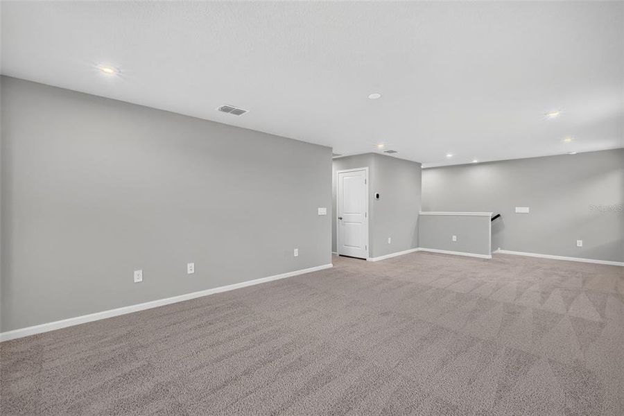 Spacious, unfurnished interior of a new home in Crosswind Ranch, Parrish (Image 27). Spacious, unfurnished interior of a new home in Crosswind Ranch, Parrish (Image 27).