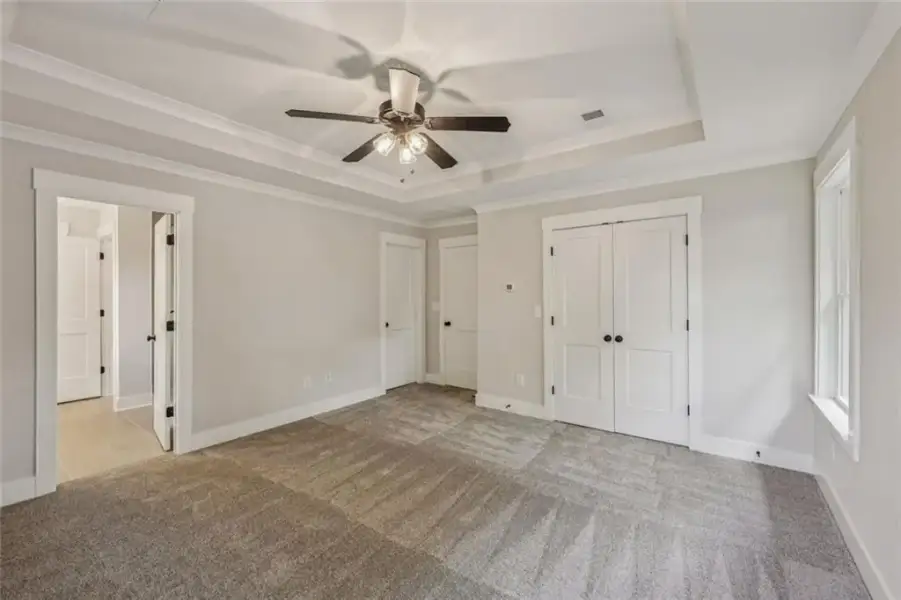 Spacious, unfurnished interior of a new home in , Atlanta (Image 38). Spacious, unfurnished interior of a new home in , Atlanta (Image 38).