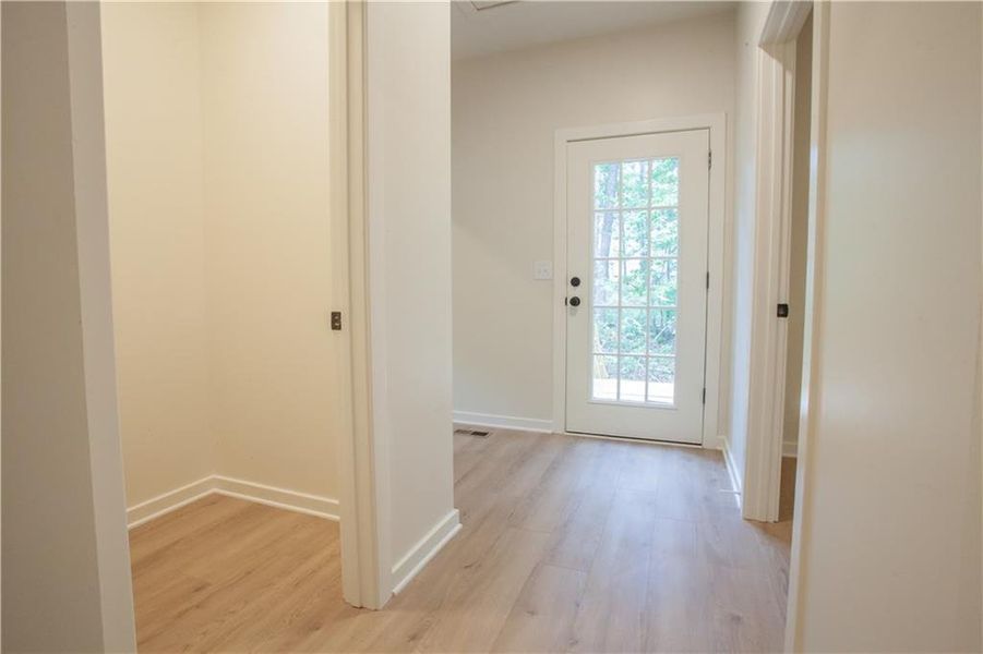 Spacious, unfurnished interior of a new home in , Carrollton (Image 16).