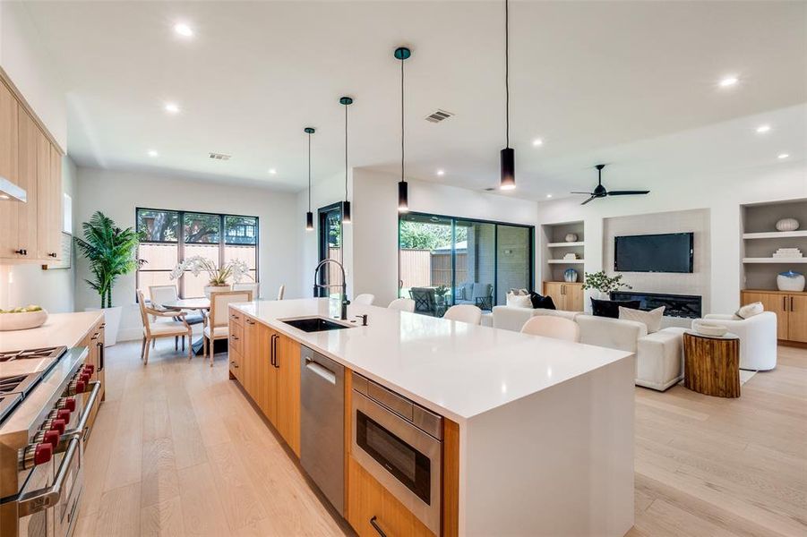 Furnished interior view inside a new home in , Dallas (Image 7).