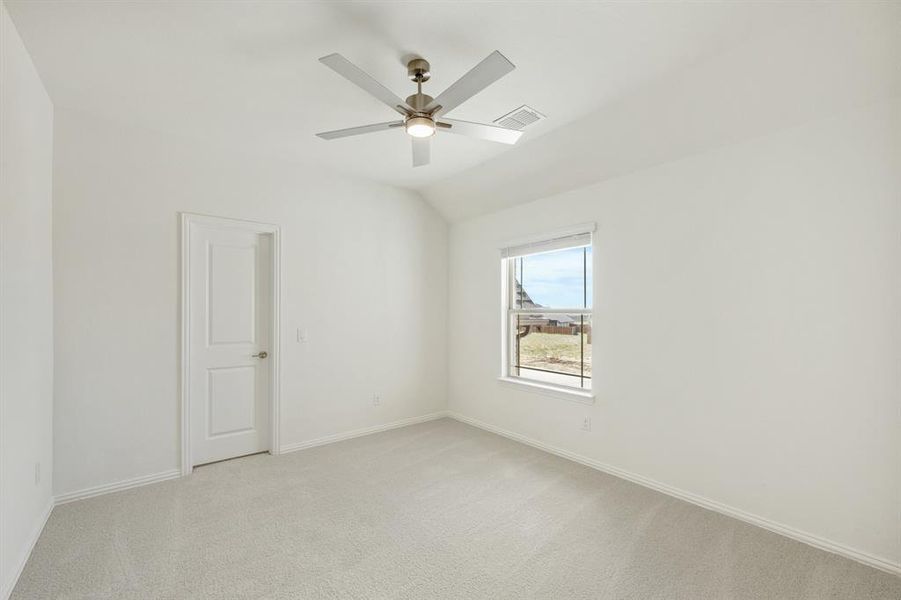 Spacious, unfurnished interior of a new home in Wildflower Ranch 60-65, Justin (Image 17). Spacious, unfurnished interior of a new home in Wildflower Ranch 60-65, Justin (Image 17).