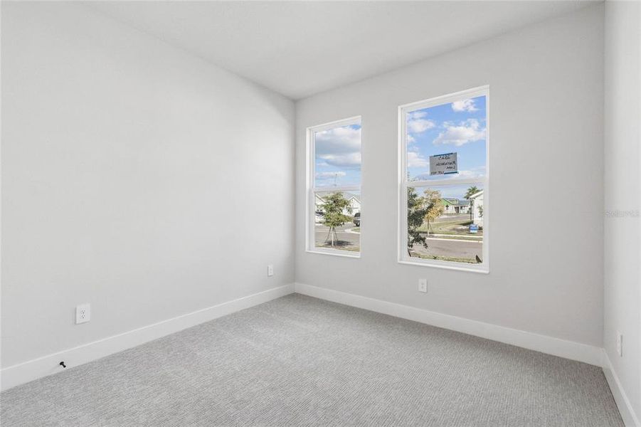 Spacious, unfurnished interior of a new home in Gracewater at Sarasota, Sarasota (Image 28).
