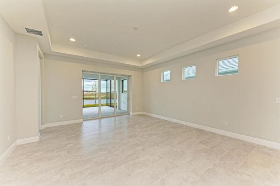 Spacious, unfurnished interior of a new home in Reflection Villas at Watercolor Place, Bradenton (Image 9).