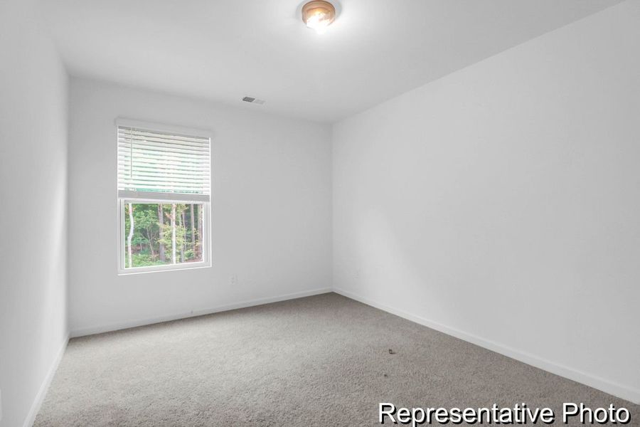 Spacious, unfurnished interior of a new home in Masons Mill, Erwin (Image 23).