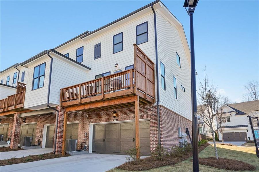 Image 35 of a home in Palisades Townhomes.