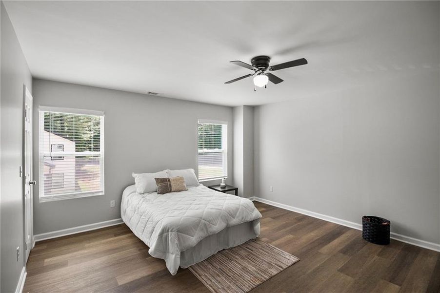 Furnished interior view inside a new home in , Macon (Image 7).
