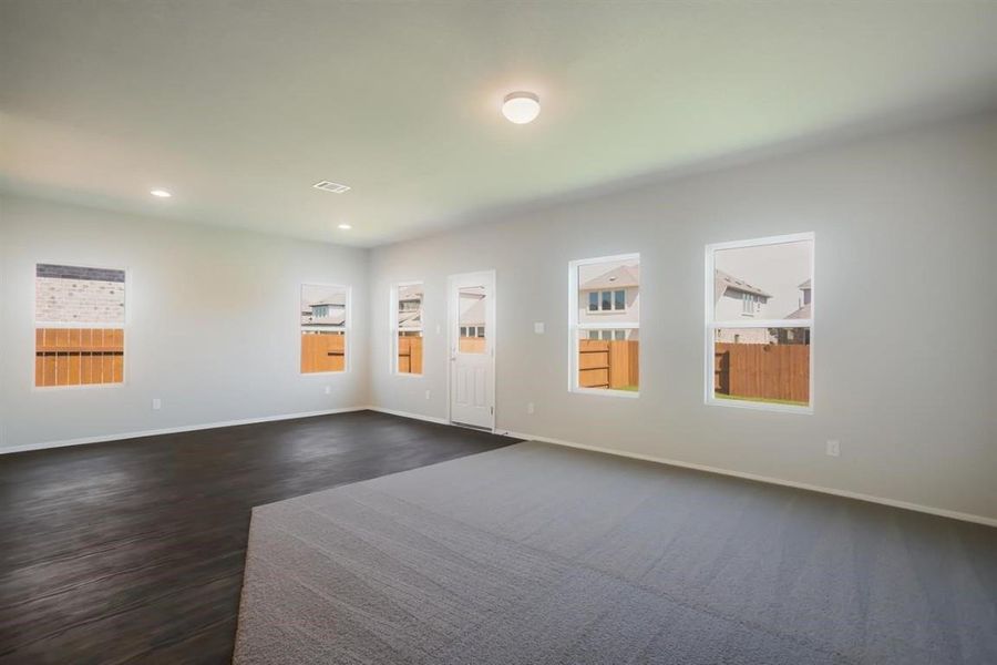 Spacious, unfurnished interior of a new home in Oaks at San Gabriel, Georgetown (Image 28).