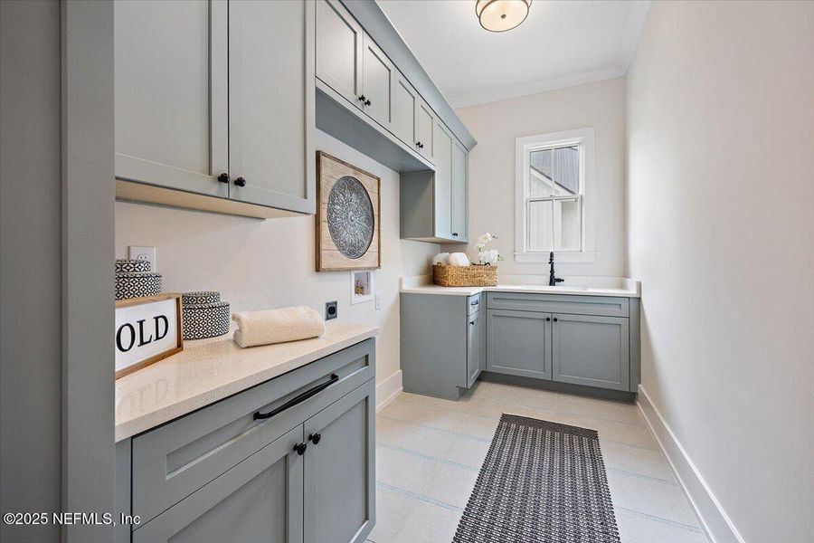 Furnished interior view inside a new home in River Landing at Nocatee (DF Luxury Homes), Ponte Vedra (Image 40). Furnished interior view inside a new home in River Landing at Nocatee (DF Luxury Homes), Ponte Vedra (Image 40).