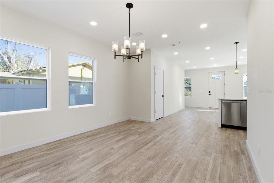 Spacious, unfurnished interior of a new home in , St. Petersburg (Image 37).