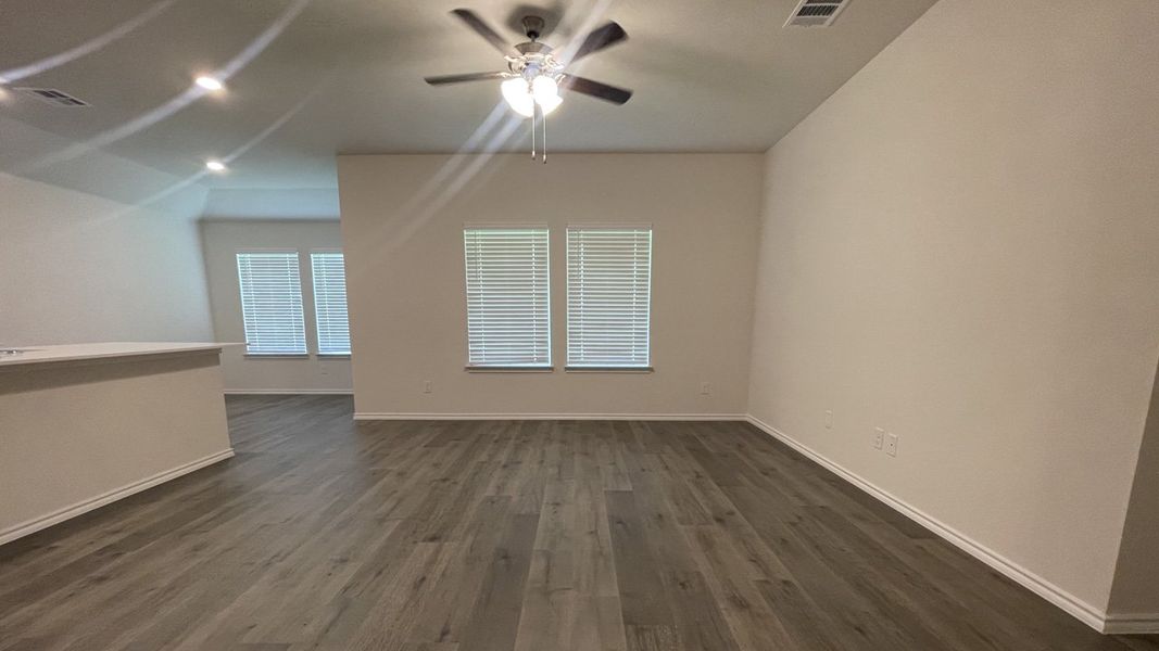 Spacious, unfurnished interior of a new home in Waverly Estates, Josephine (Image 7).