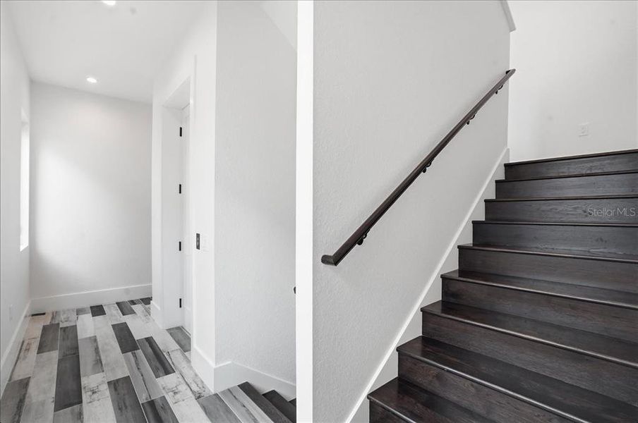 Spacious, unfurnished interior of a new home in , Englewood (Image 52).