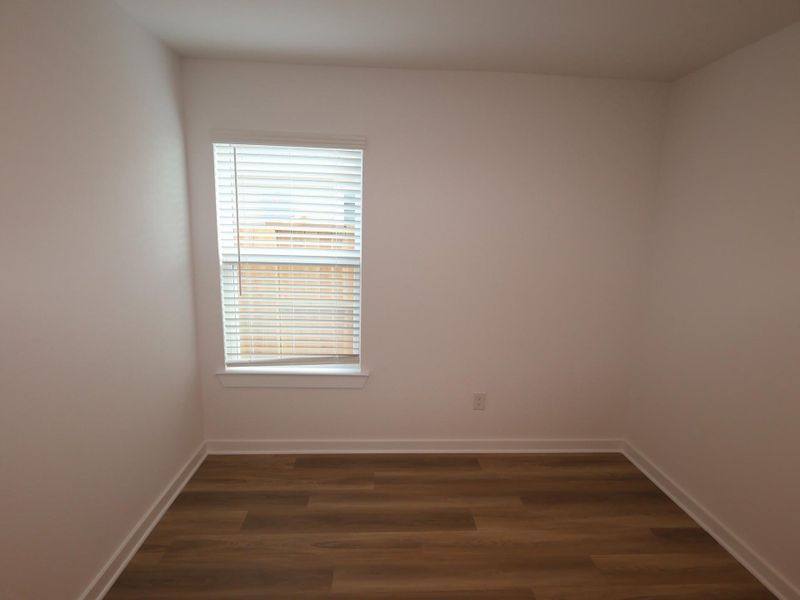 Spacious, unfurnished interior of a new home in Summerview, Fulshear (Image 3).