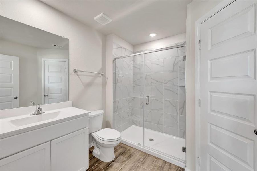 Furnished interior view inside a new home in Verandah, Royse City (Image 11).