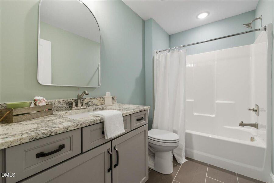 142-50 Blue Jay Ln Updated 142-50 Blue Jay Ln Updated